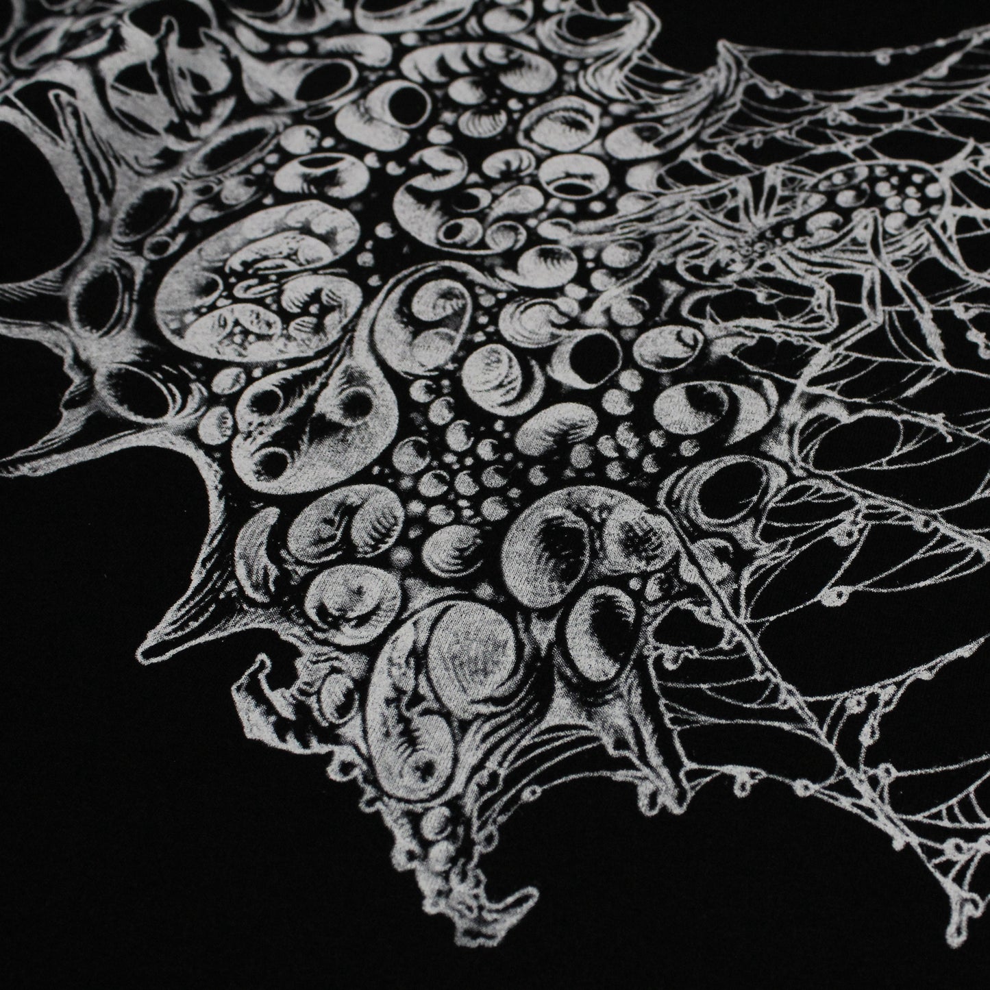 NEST BLACK