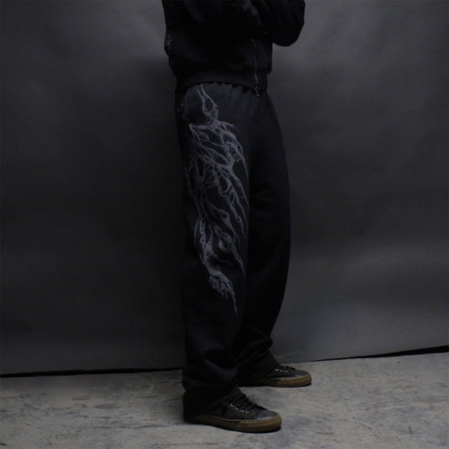 SMOKE SWEATS